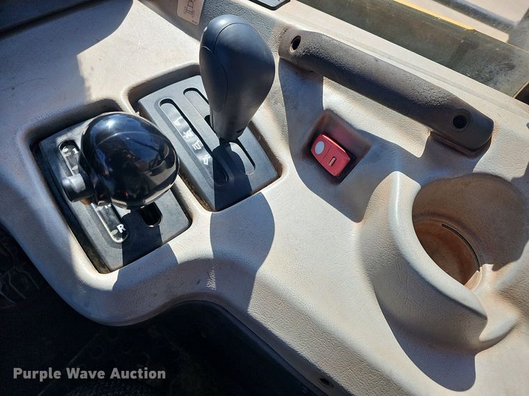 image for item EJ6267 2013 Caterpillar  740B haul truck