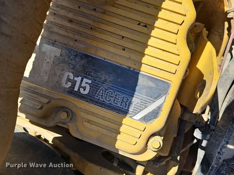 image for item EJ6267 2013 Caterpillar  740B haul truck