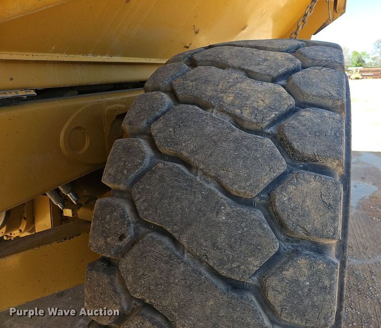 image for item EJ6267 2013 Caterpillar  740B haul truck