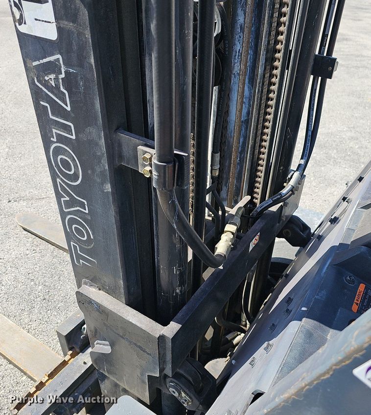 image for item EJ6275 1999 Toyota  42-6FGCU25 forklift