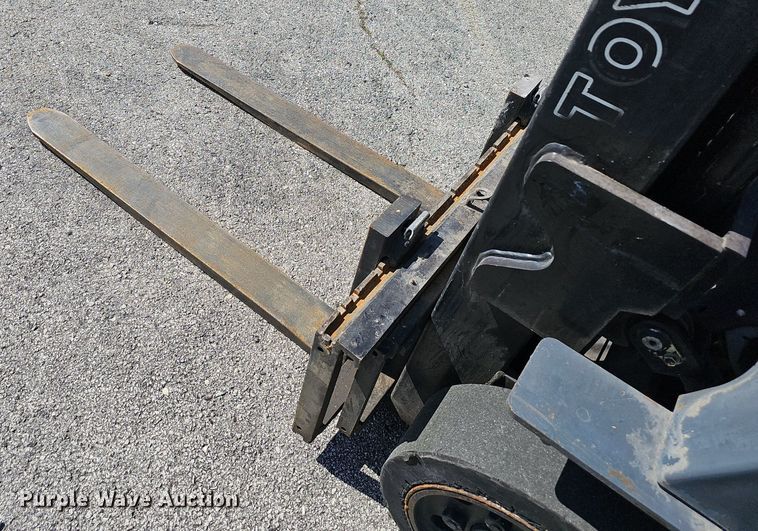 image for item EJ6275 1999 Toyota  42-6FGCU25 forklift