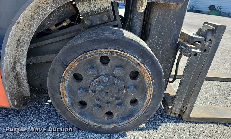 image for item EJ6275 1999 Toyota  42-6FGCU25 forklift