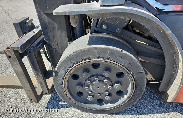 image for item EJ6275 1999 Toyota  42-6FGCU25 forklift