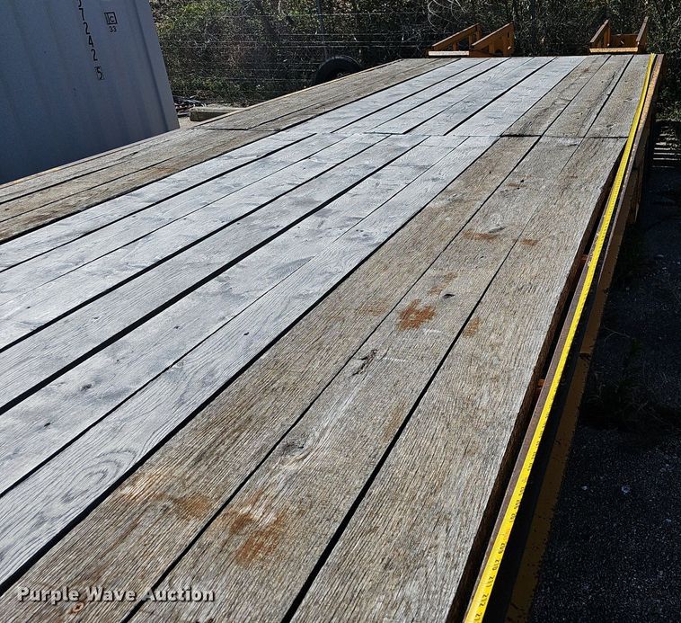 image for item EJ6276 1995 Ceez CZ20KT equipment trailer