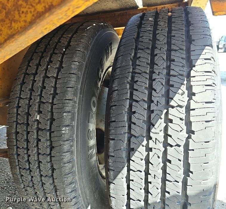 image for item EJ6276 1995 Ceez CZ20KT equipment trailer