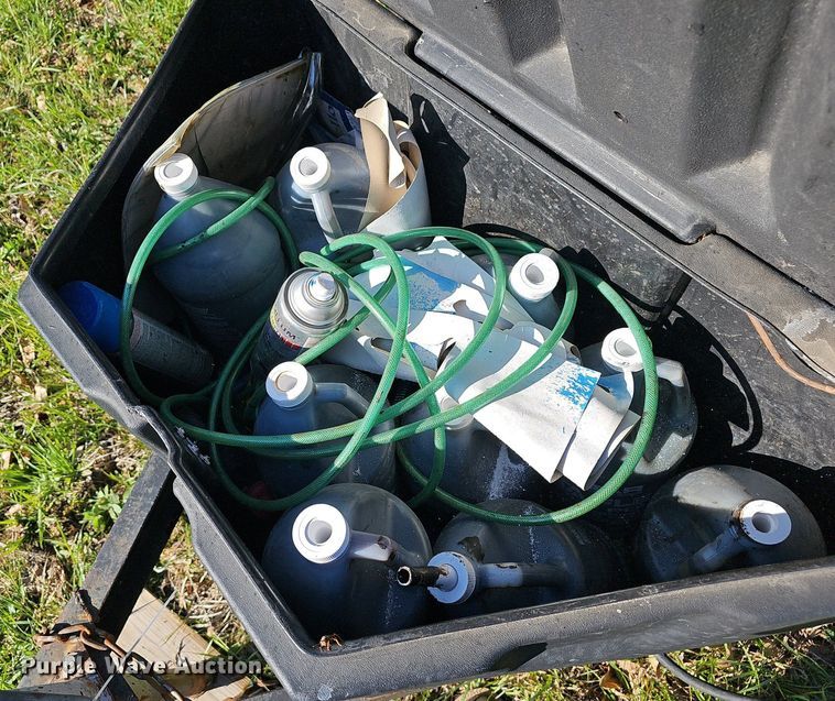 image for item EJ6280 Seal coat trailer