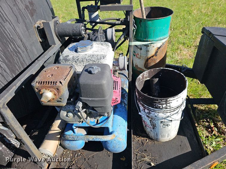 image for item EJ6280 Seal coat trailer