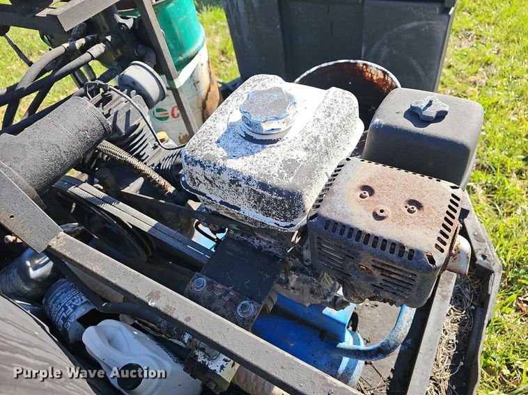 image for item EJ6280 Seal coat trailer