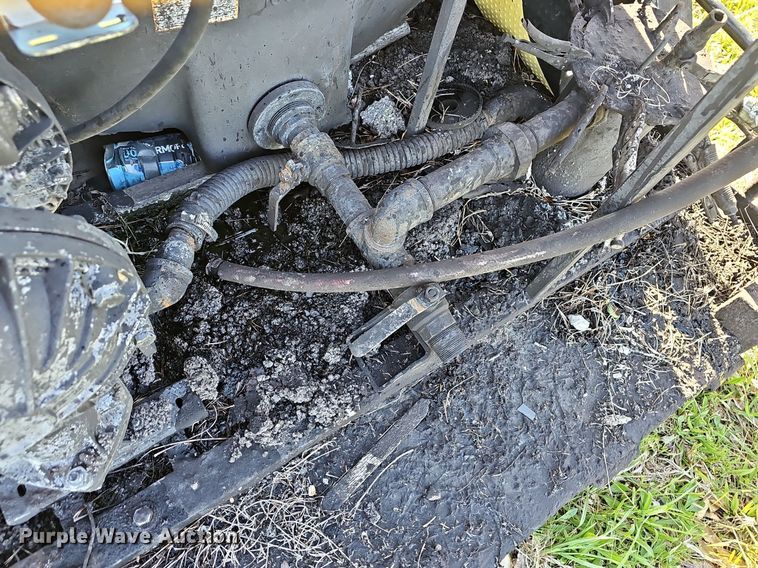 image for item EJ6280 Seal coat trailer