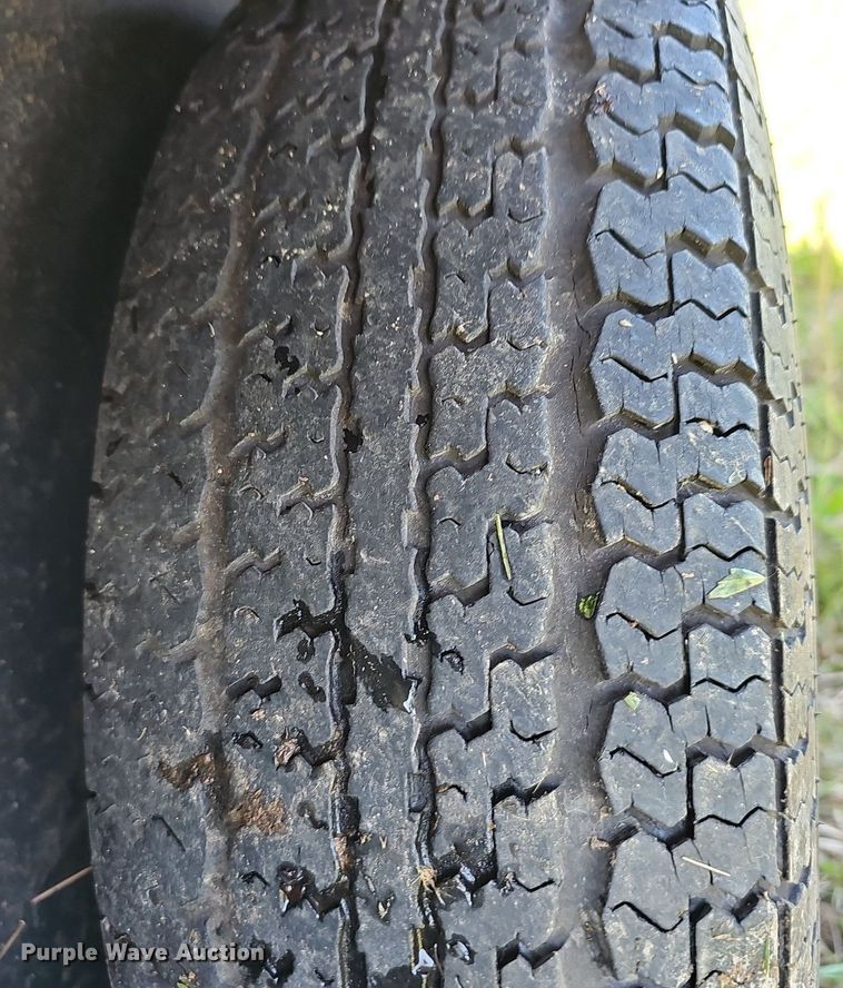 image for item EJ6280 Seal coat trailer