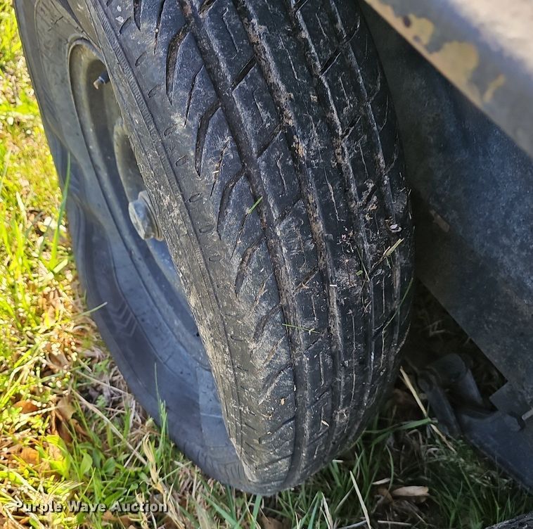 image for item EJ6280 Seal coat trailer