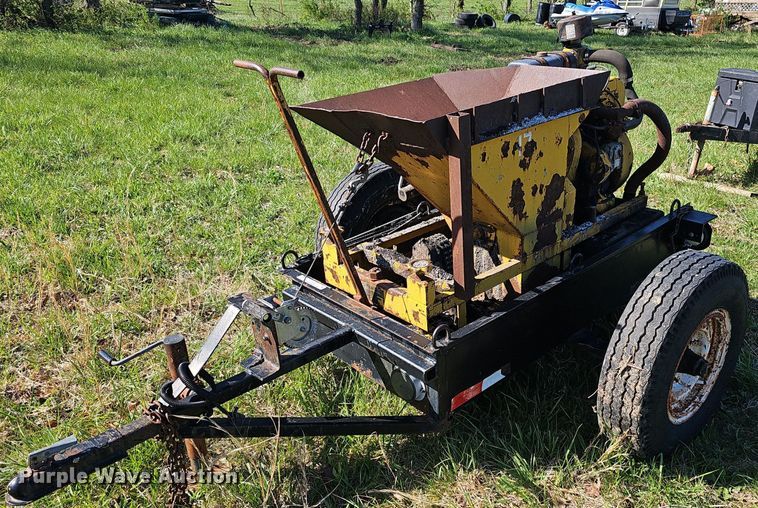 image for item EJ6282 Etnyre CP125 curb machine