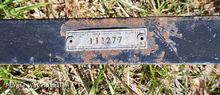 image for item EJ6282 Etnyre CP125 curb machine