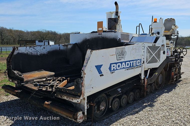 image for item EJ6283 2011 Roadtec RP195 paver