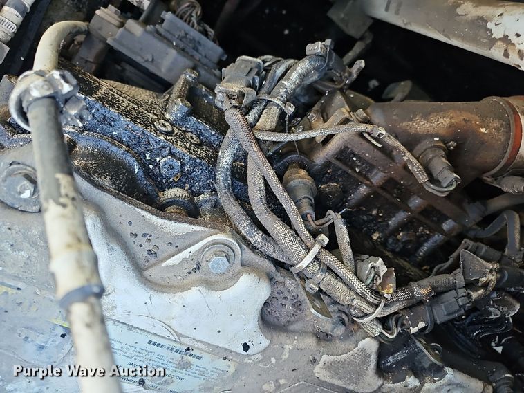 image for item EJ6283 2011 Roadtec RP195 paver