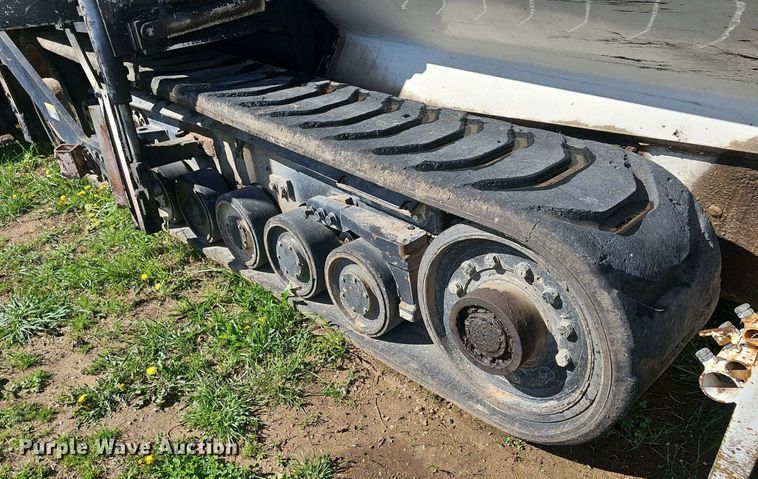 image for item EJ6283 2011 Roadtec RP195 paver