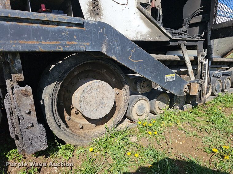 image for item EJ6283 2011 Roadtec RP195 paver