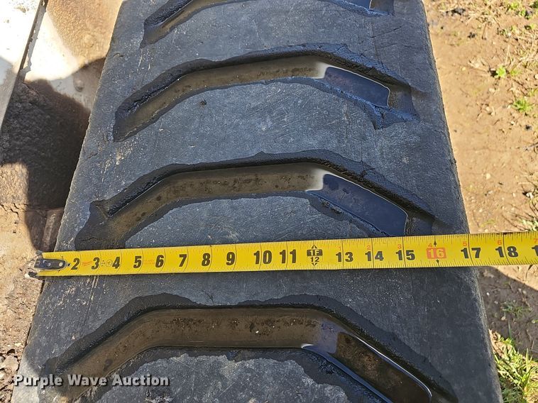 image for item EJ6283 2011 Roadtec RP195 paver