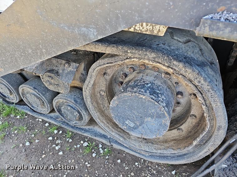 image for item EJ6283 2011 Roadtec RP195 paver