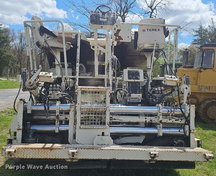 image for item EJ6284 2001 Cedar Rapids  CR361R paver