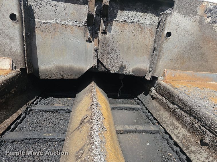 image for item EJ6284 2001 Cedar Rapids  CR361R paver