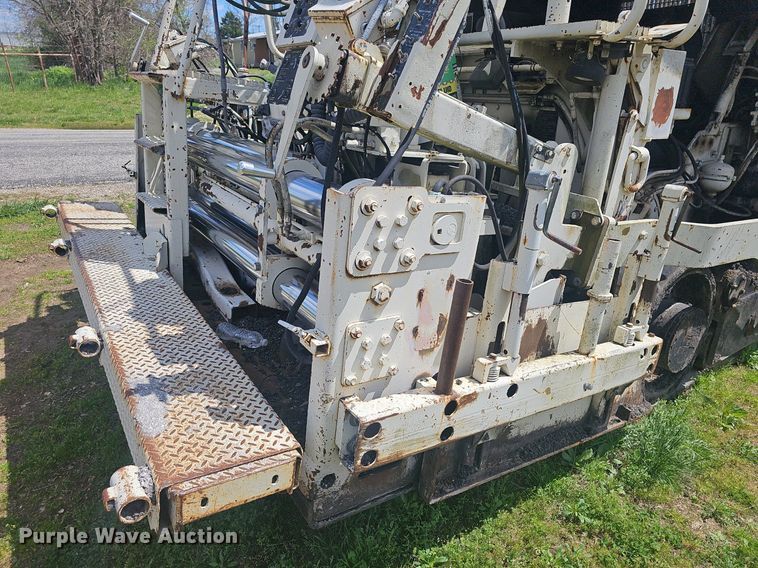 image for item EJ6284 2001 Cedar Rapids  CR361R paver