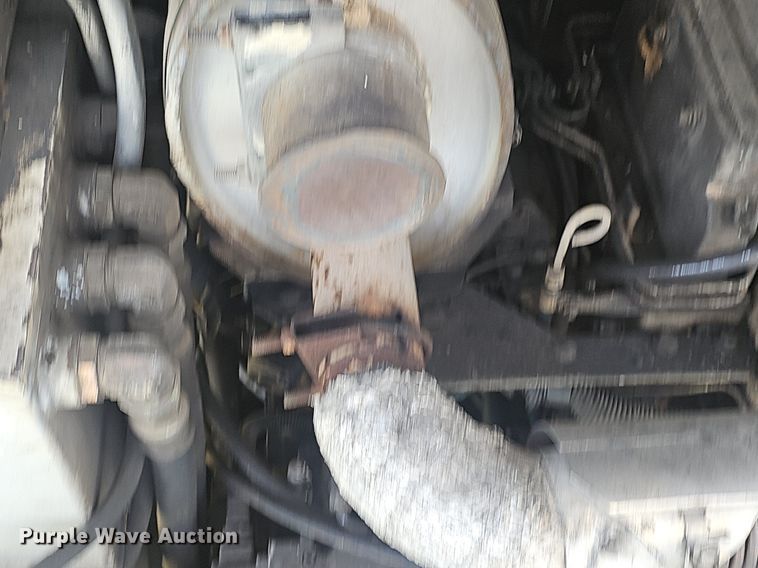 image for item EJ6284 2001 Cedar Rapids  CR361R paver