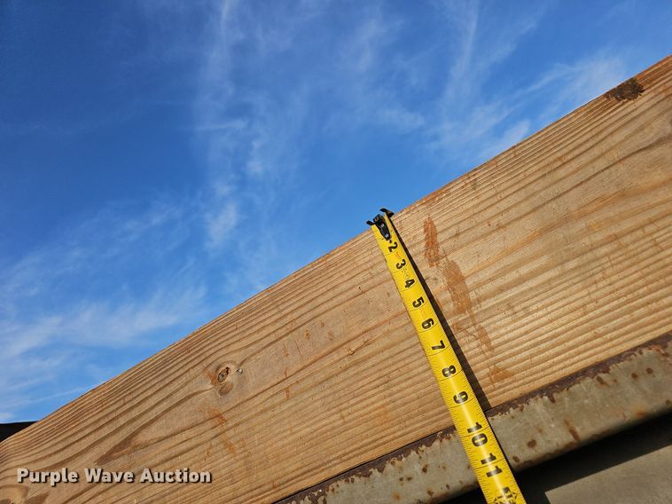 image for item EJ6288 1993 International 8100  dump truck