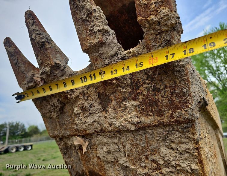 image for item EJ6295 1997 Case  580 Super L backhoe