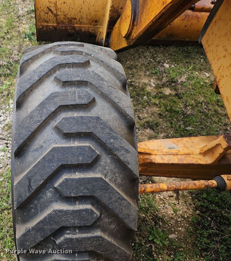 image for item EJ6295 1997 Case  580 Super L backhoe