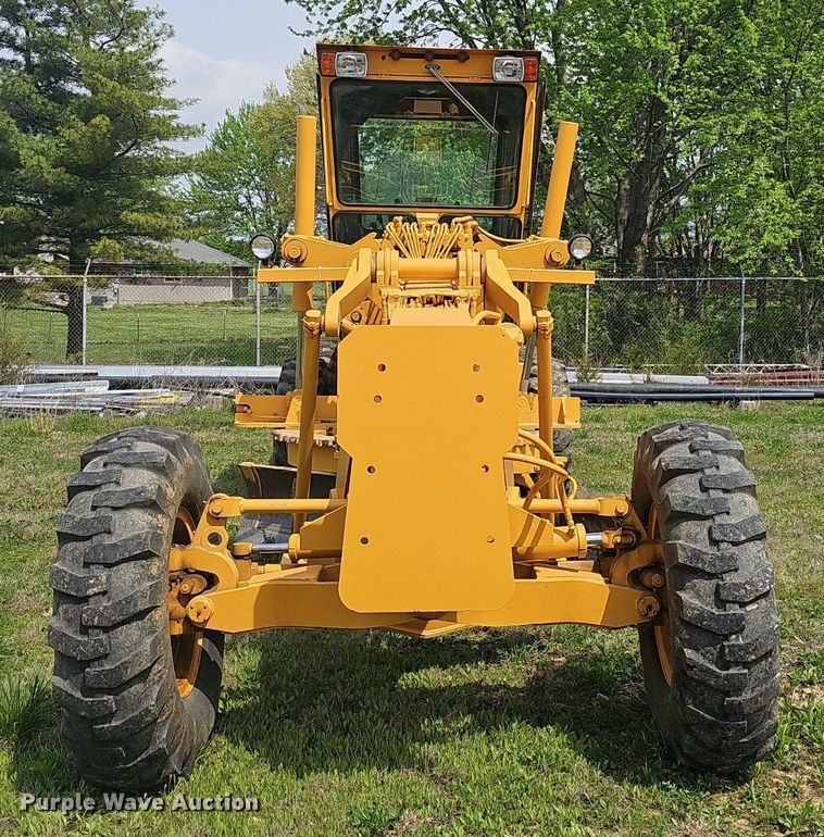 image for item EJ6296 1981 Champion  710 motor grader