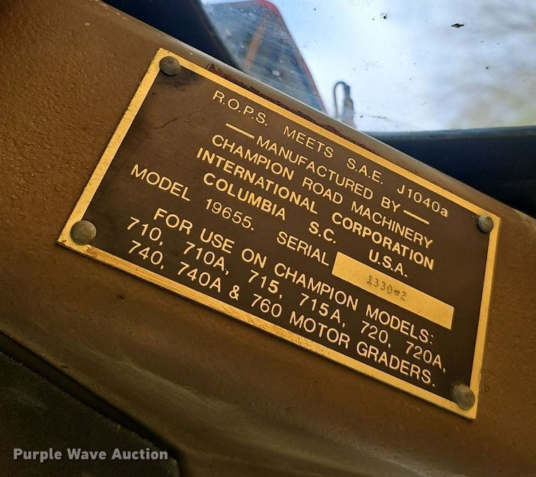 image for item EJ6296 1981 Champion  710 motor grader