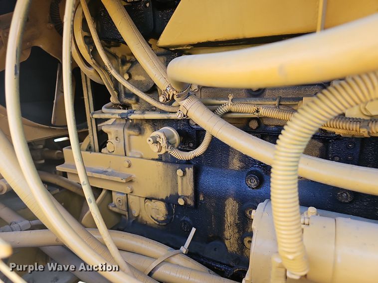 image for item EJ6296 1981 Champion  710 motor grader