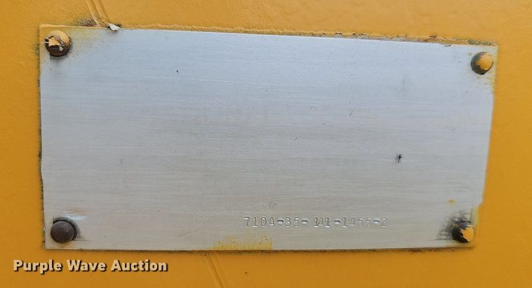 image for item EJ6296 1981 Champion  710 motor grader