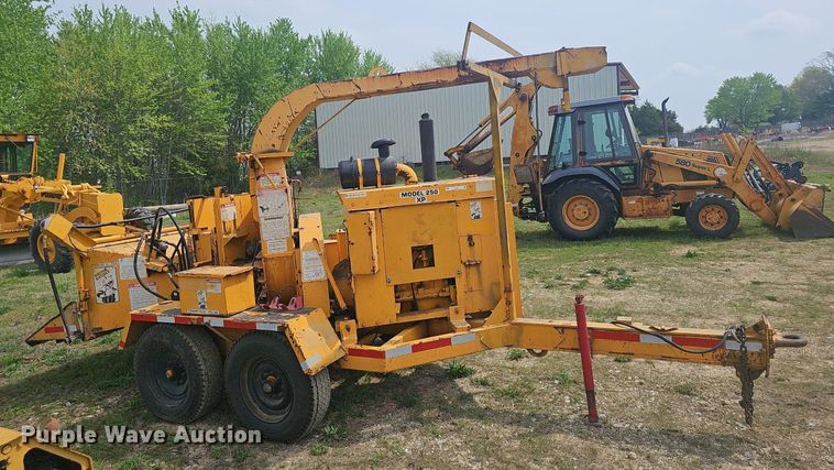 image for item EJ6297 1996 Bandit 250 XP wood chipper