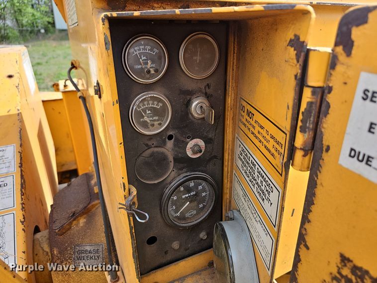 image for item EJ6297 1996 Bandit 250 XP wood chipper