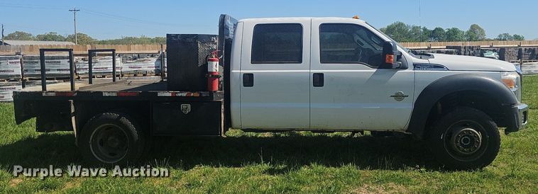 image for item EJ6304 2014 Ford F550 Super Duty flatbed truck