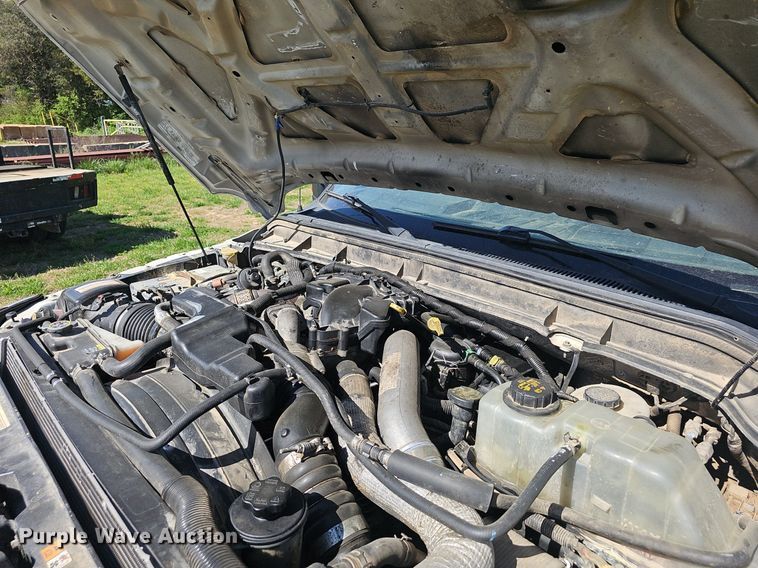 image for item EJ6305 2011 Ford  F550 Super Duty utility / service truck