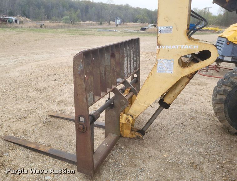 image for item EJ7857 1993 Gehl 553 telehandler