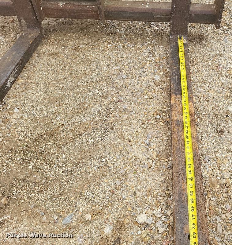 image for item EJ7857 1993 Gehl 553 telehandler