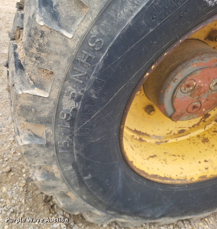 image for item EJ7857 1993 Gehl 553 telehandler