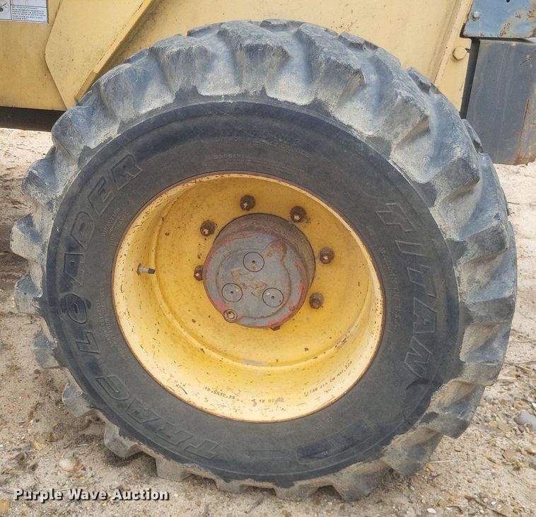 image for item EJ7857 1993 Gehl 553 telehandler