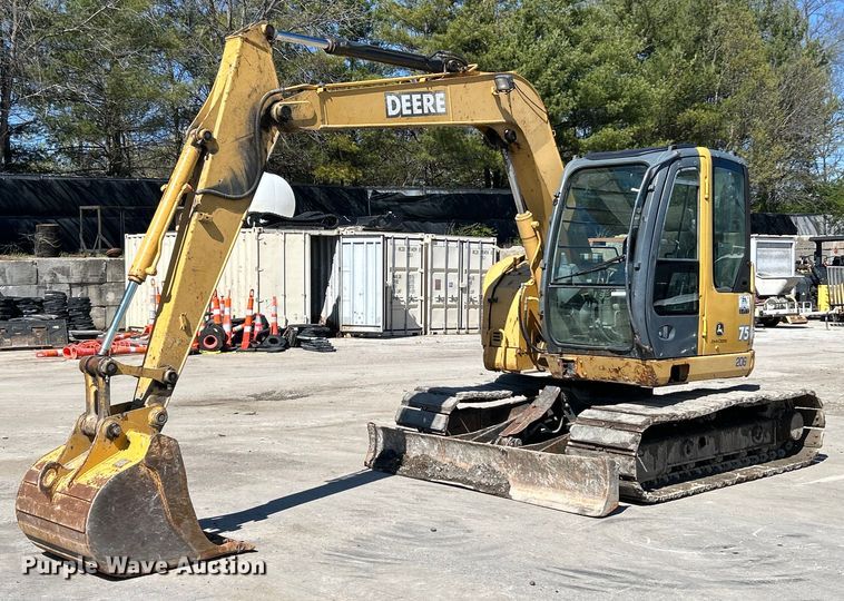 image for item EK4395 2007 John Deere 75C excavator