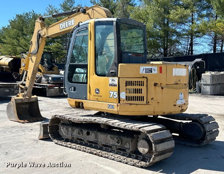 image for item EK4395 2007 John Deere 75C excavator