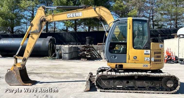 image for item EK4395 2007 John Deere 75C excavator