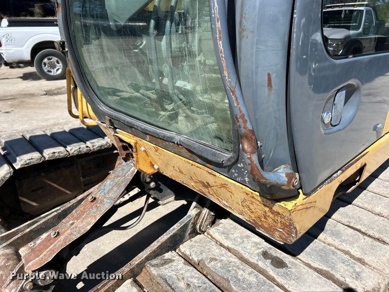 image for item EK4395 2007 John Deere 75C excavator