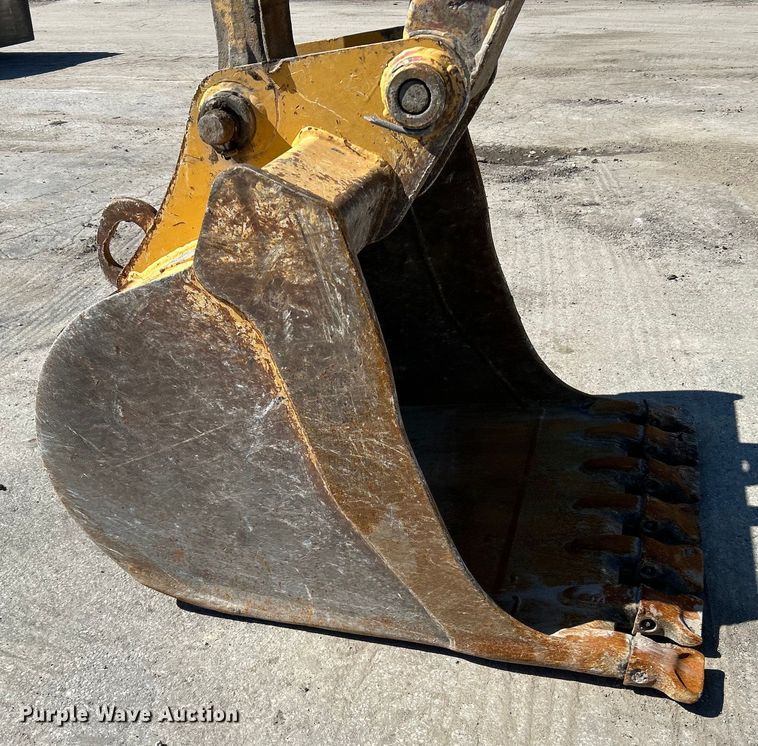 image for item EK4395 2007 John Deere 75C excavator