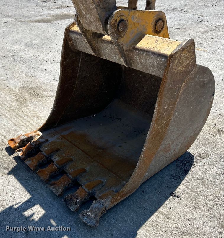 image for item EK4395 2007 John Deere 75C excavator