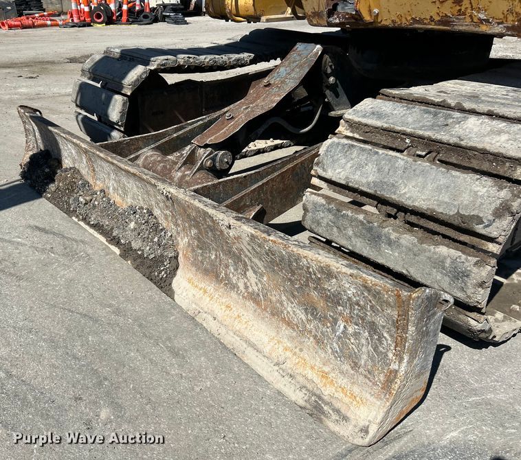 image for item EK4395 2007 John Deere 75C excavator