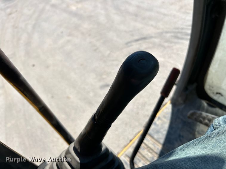 image for item EK4395 2007 John Deere 75C excavator